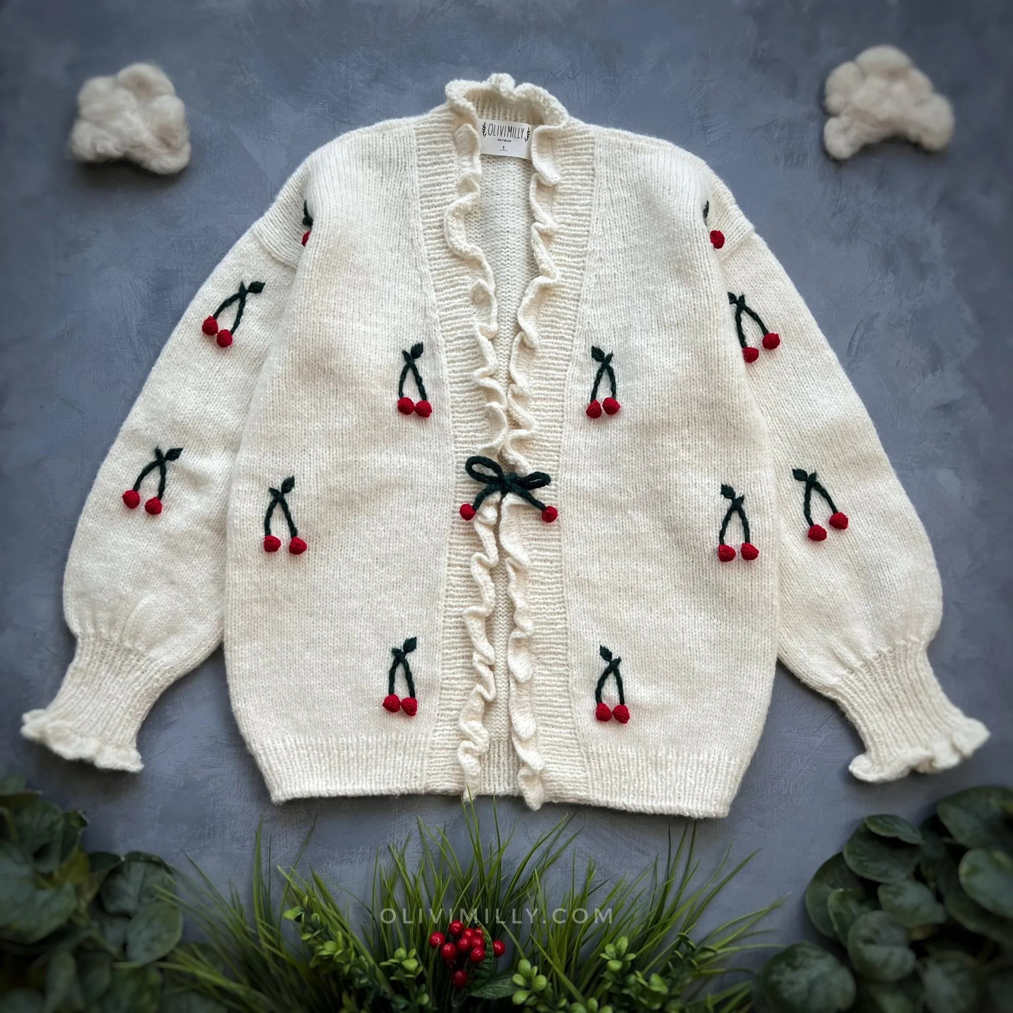 Adult Cardigan Cherries | off white
