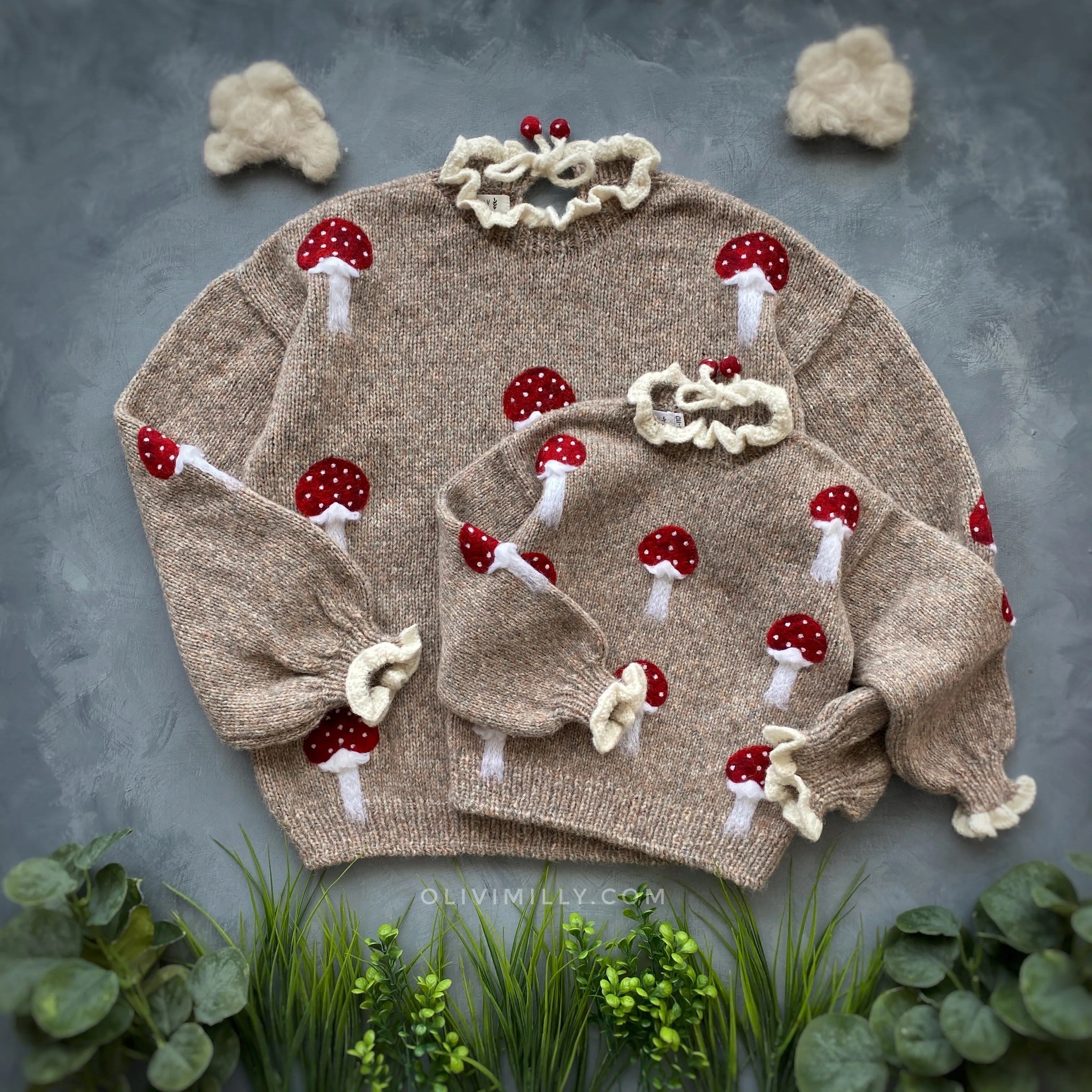 Adult Mushrooms pullover | Beigebrown