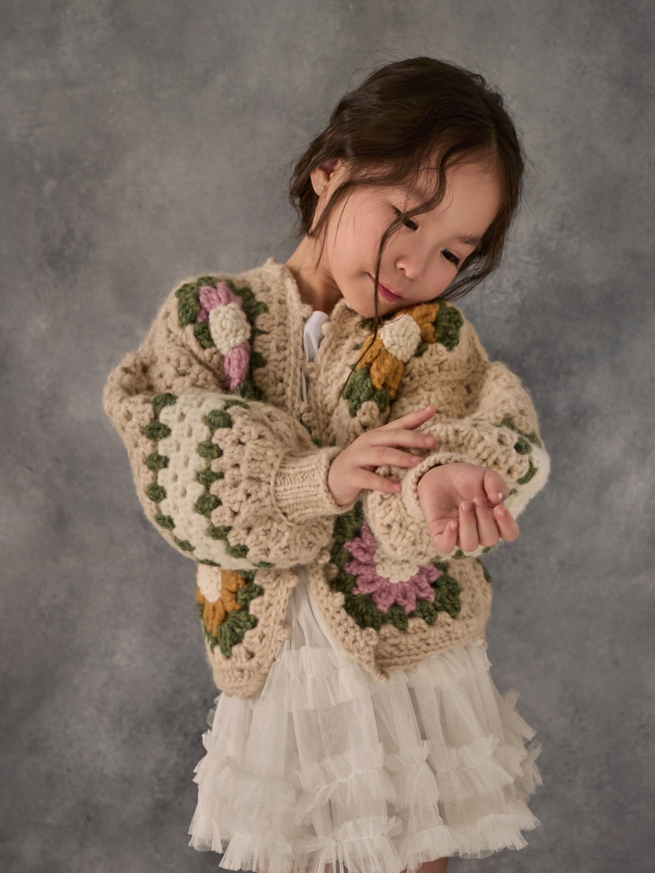 Granny square cardigan | Wheat