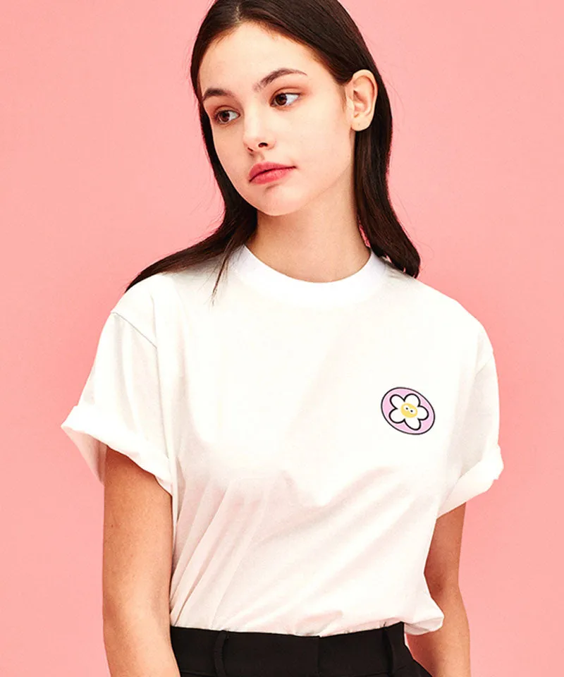 MACKY Golf: Round News T-Shirt - White-Pink
