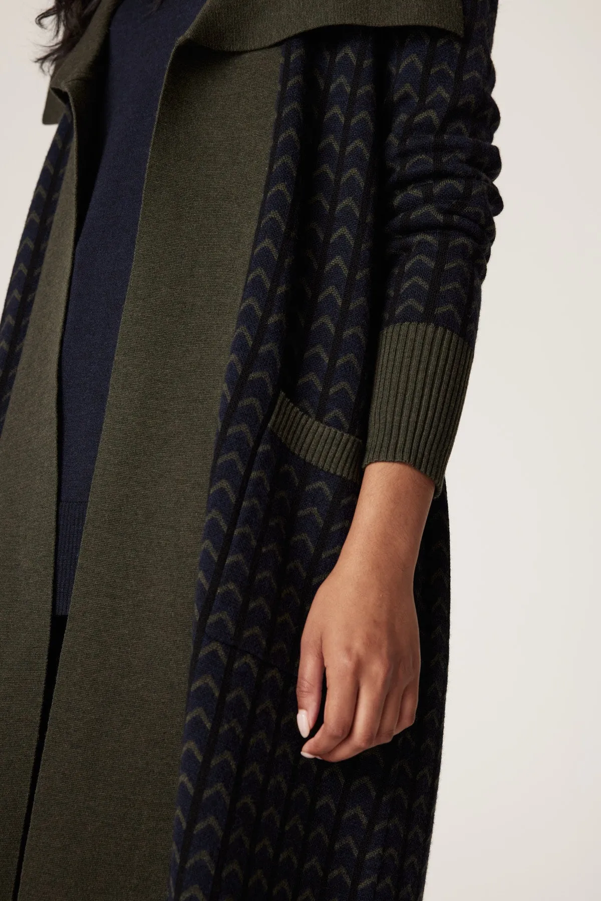 Merino Chevron Cardigan - Khaki Chevron