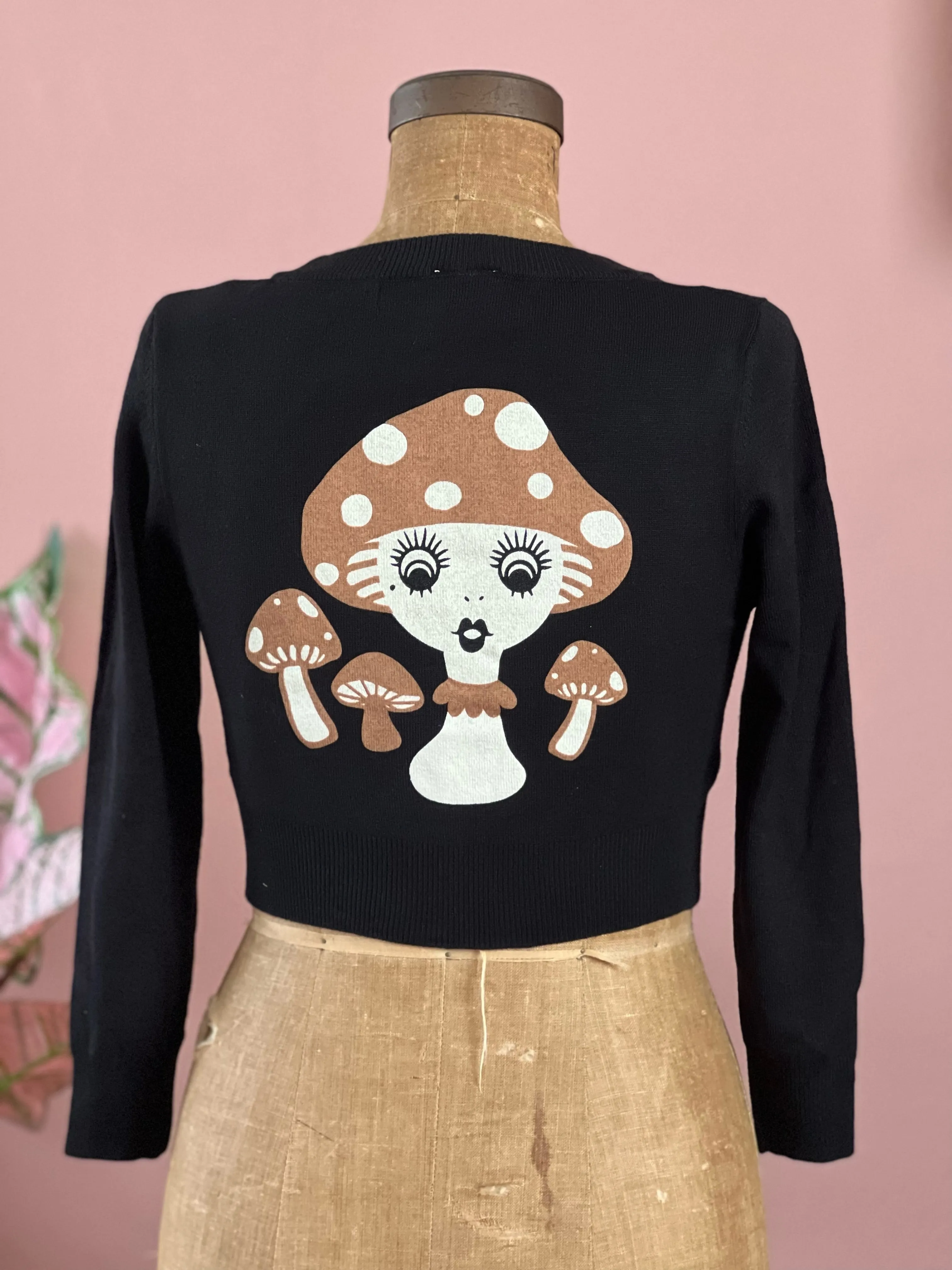 MUSHROOM GIRL CROPPED CARDIGANS *BLACK