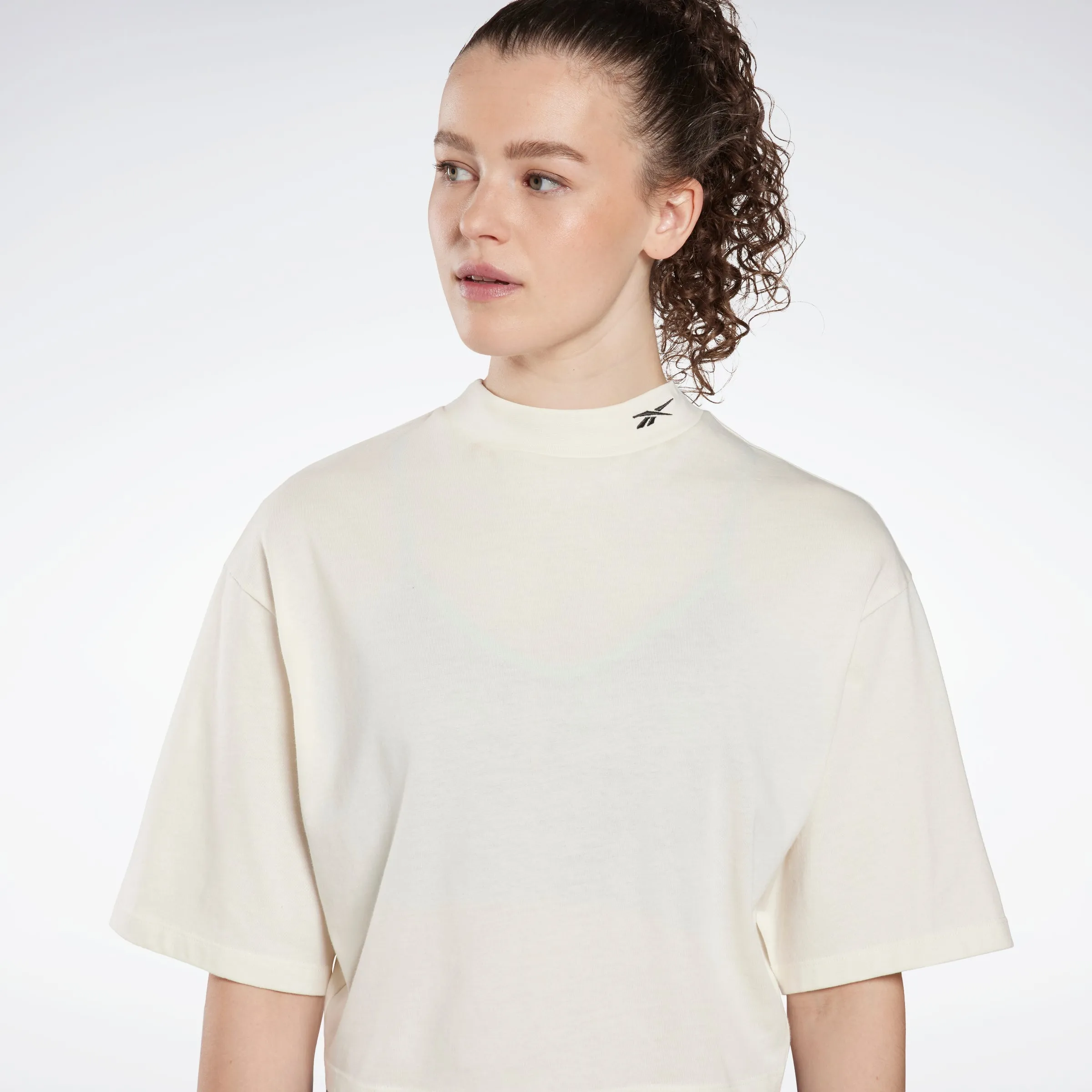 Reebok Apparel Women Myt Cutout T-Shirt Clawht