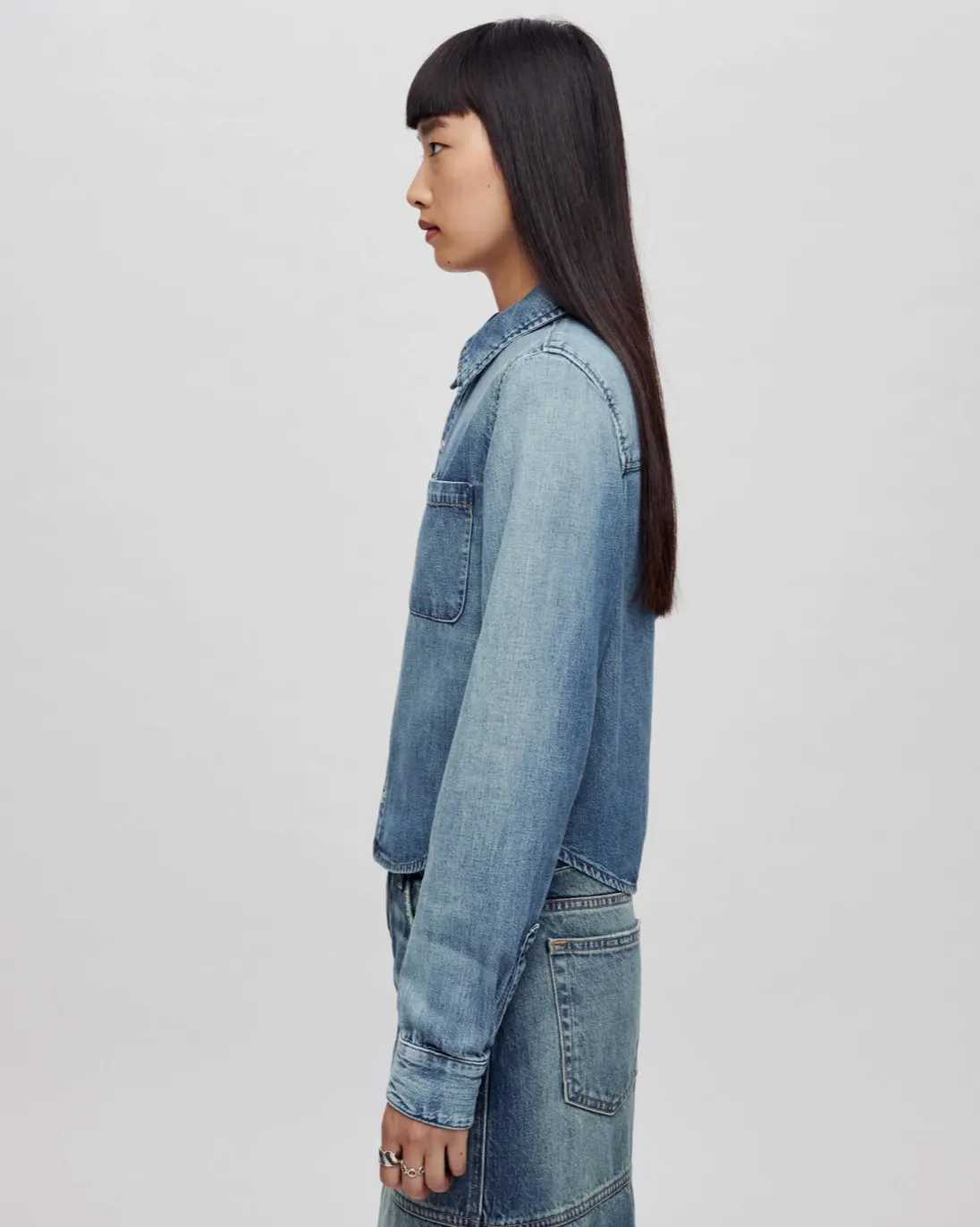 SLIM DENIM SHIRT IN WORN DOWN