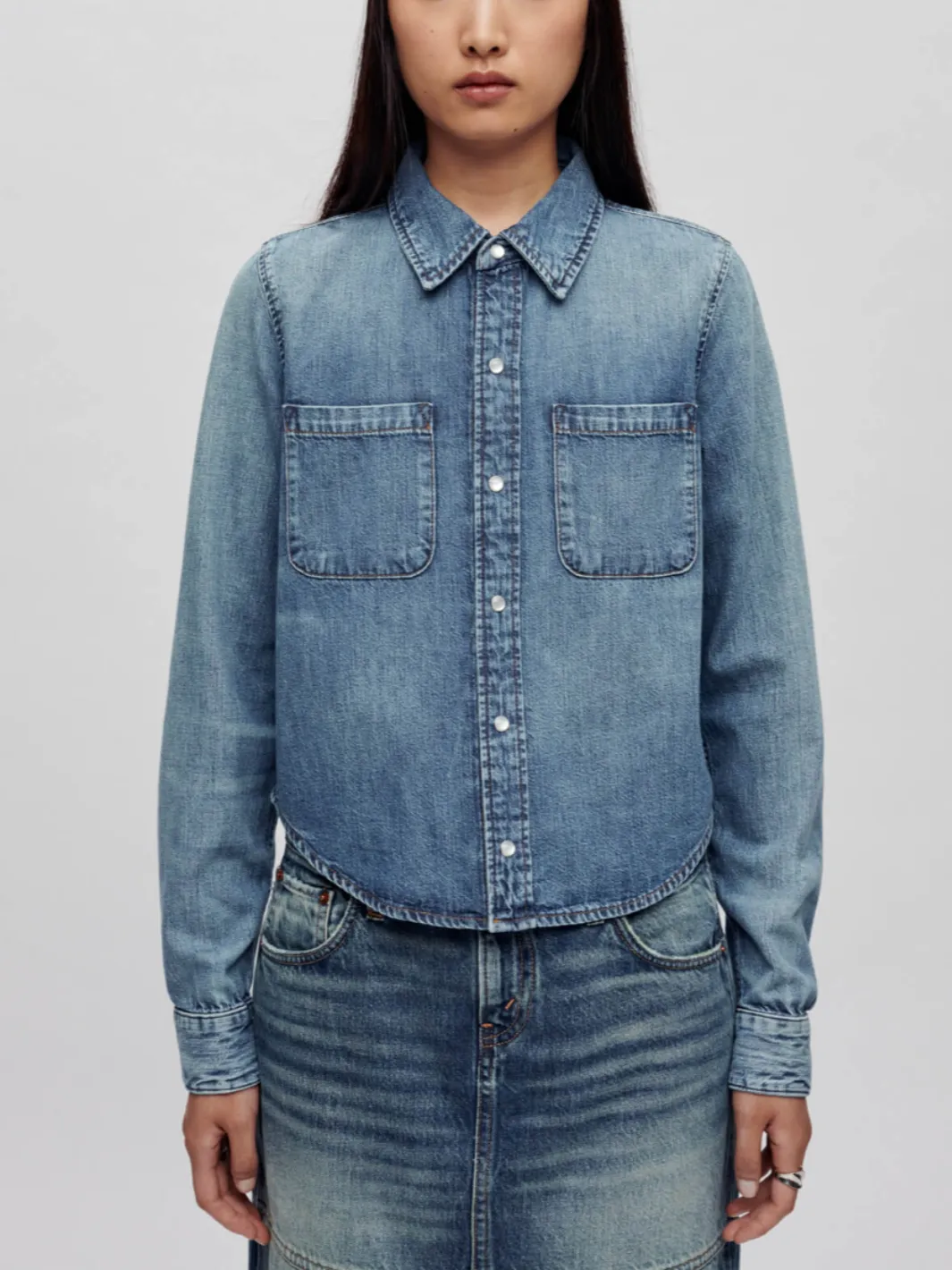 SLIM DENIM SHIRT IN WORN DOWN