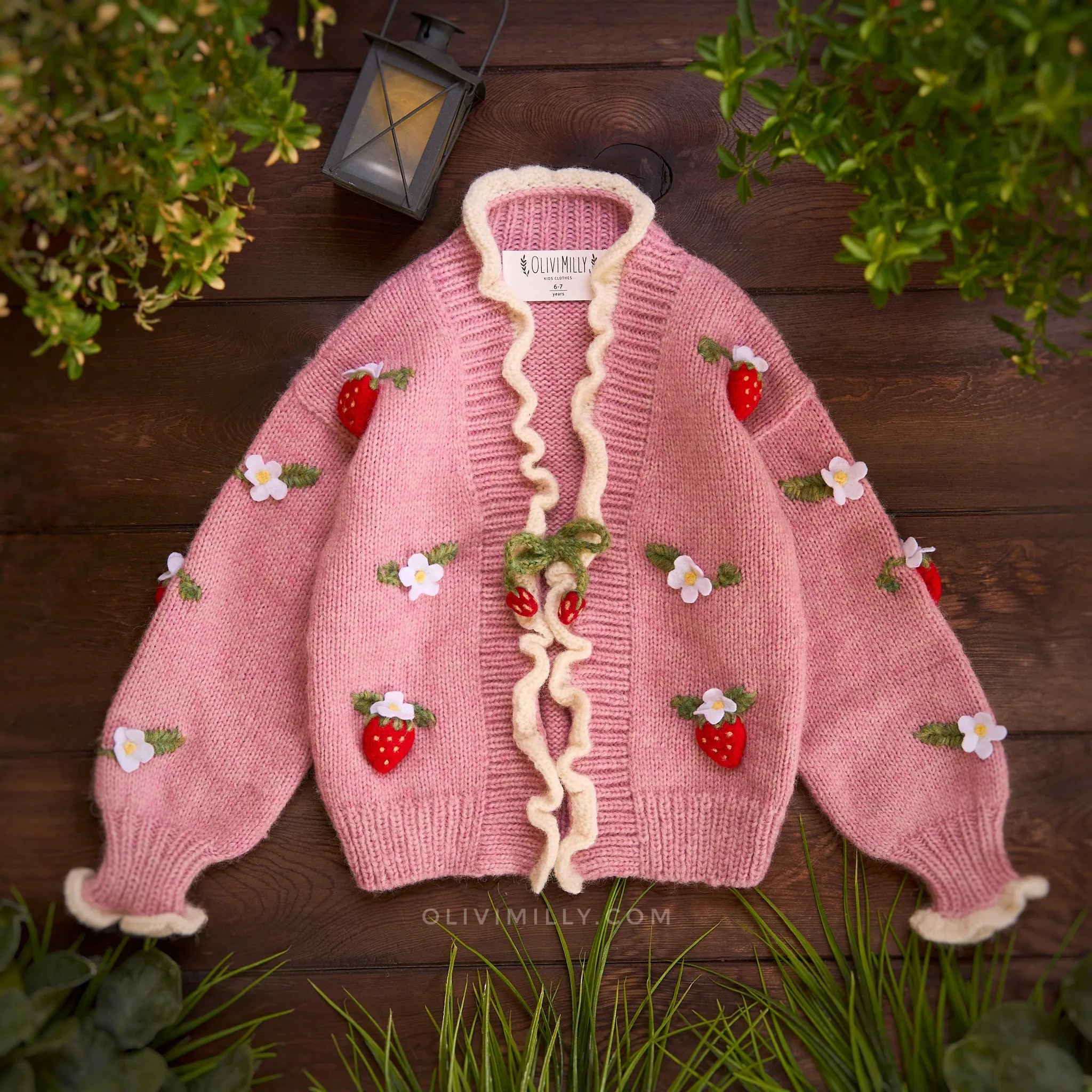 Strawberries Cardigan | Powder Pink