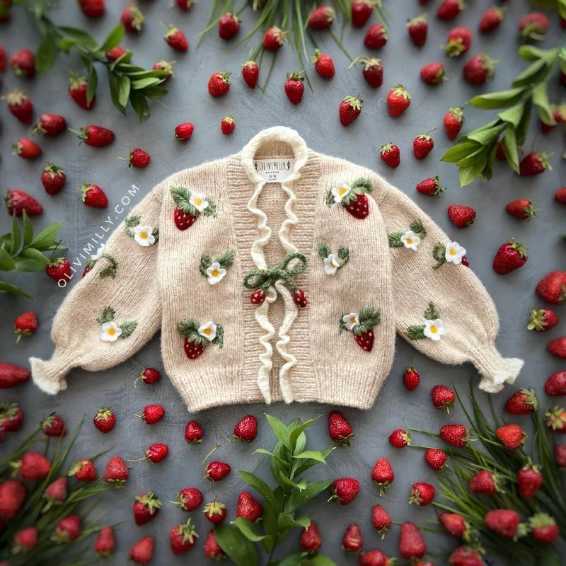 Strawberries Cardigan | Wheat