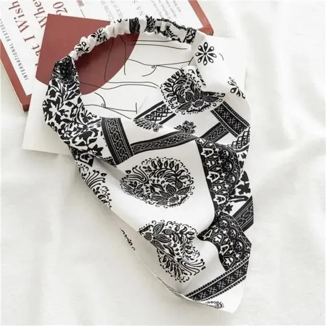 Vintage Style Women's Bandana Hair Band Scarf Print Paisley Bandanas Headwear Wrist Head Wrap Hair Scarf Headwear Hair Accessories Gifts