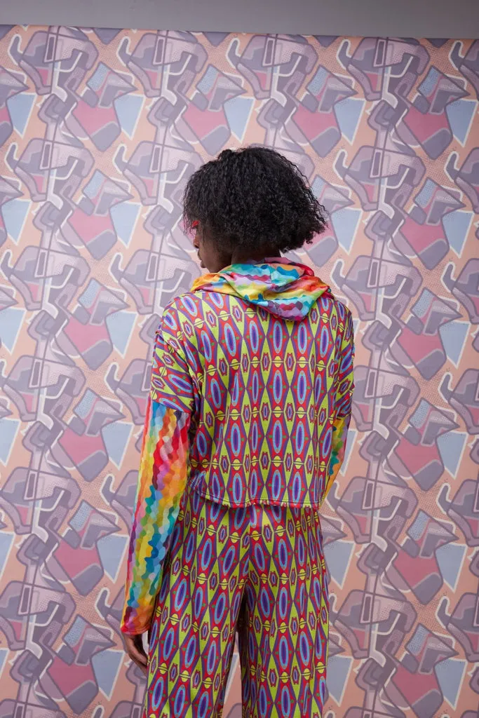 Zoya Brave Hoodie Print Crop Top - Geometric / Rainbow Print